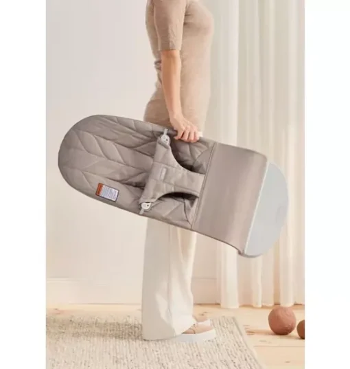 Baby Bouncer Bliss, Petal Quilt Woven, Sand Gray