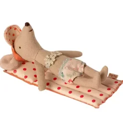 Beach Float, Red Dot