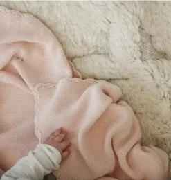 Knit Blanket - Pink