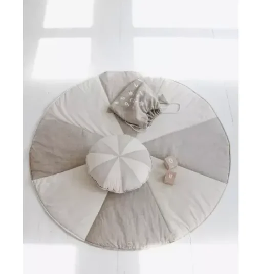 “Cream Candy” Round Patchwork Mat