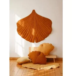 Linen “Caramel” Ginkgo Leaf Mat