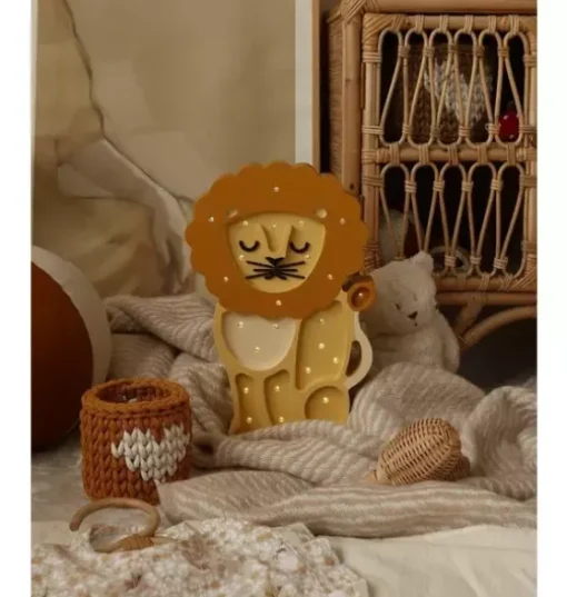 Lion Lamp