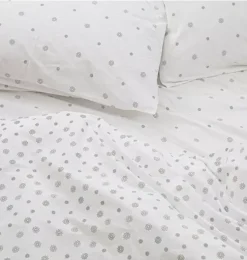 Organic Chamomile Bloom Pillowcase