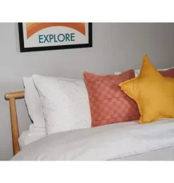 Organic Stars Luminary Pillowcase