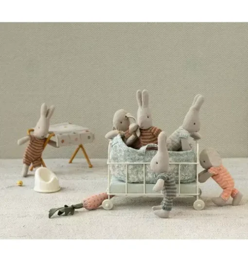 Rabbit in Carry Cot, Micro - Blue