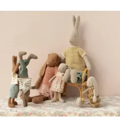 Rabbit Size 2, Brown