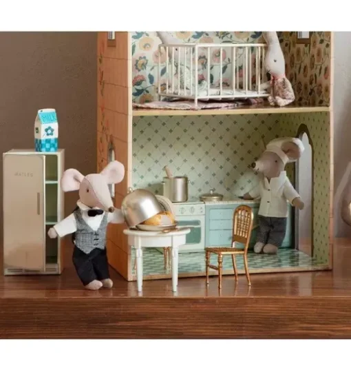Side Table, Mouse