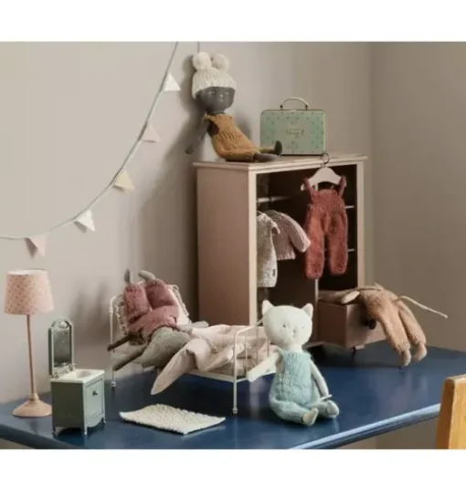 Sink Dresser, Mouse - Dark Powder