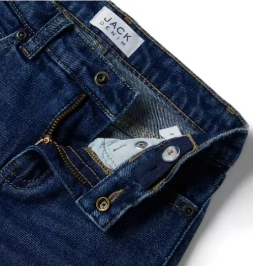 Straight Jean in Kingsley Wash