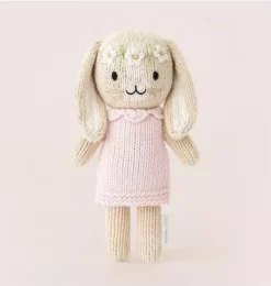Tiny Hannah the bunny (blush)