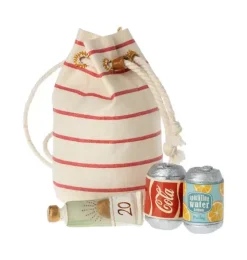 Bag with Beach Essentials, Mouse
