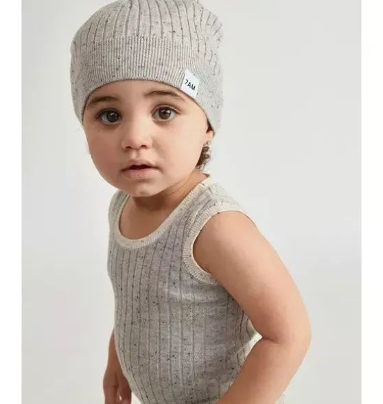Beanie - Hug Me