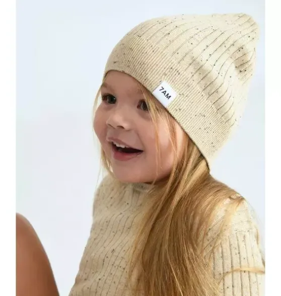 Beanie - Hug Me