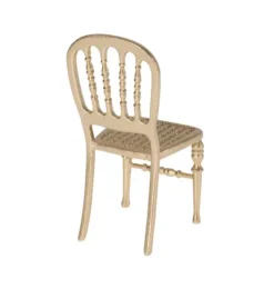 Gold Chair, Mouse