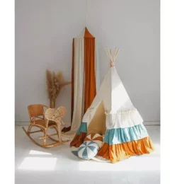 &ldquo;Circus&rdquo; Teepee Tent with Frills