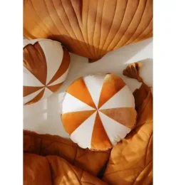&ldquo;Gold Circus&rdquo; Round Patchwork Pillow
