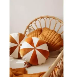 &ldquo;Gold Circus&rdquo; Round Patchwork Pillow