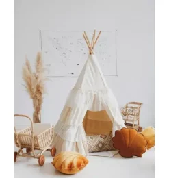 &ldquo;Shabby Chic&rdquo; Teepee Tent with Frills and "White" Leaf Mat Set