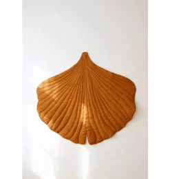 Linen &ldquo;Caramel&rdquo; Ginkgo Leaf Mat