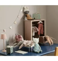 Sink Dresser, Mouse - Dark Powder