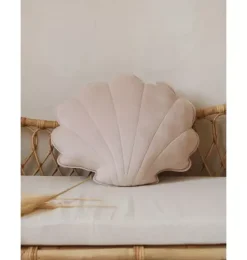 Soft Velvet &ldquo;Latte&rdquo; Shell Pillow