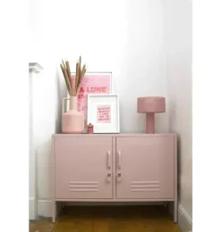 The Lowdown in Blush